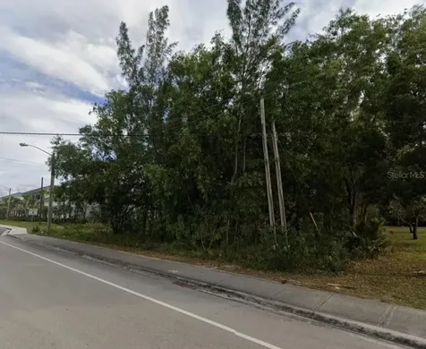8826 Lantana Road Lake Worth FL 33467