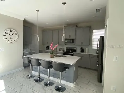 2813 Bookmark Drive Kissimmee FL 34746