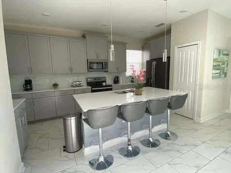 2813 Bookmark Drive Kissimmee FL 34746