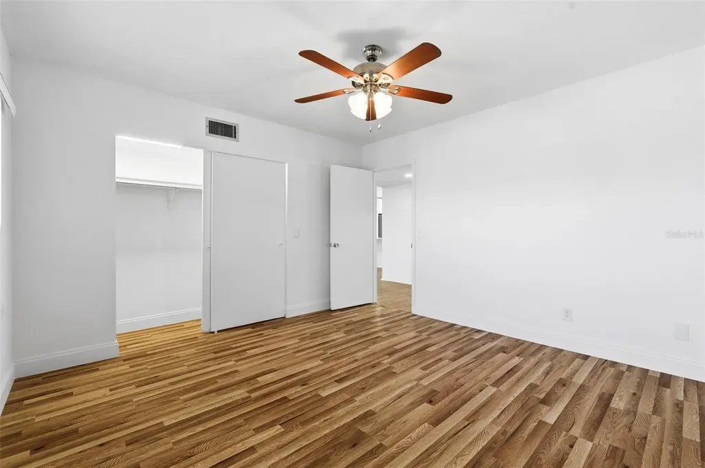 2073 Denmark Street Clearwater FL 33763