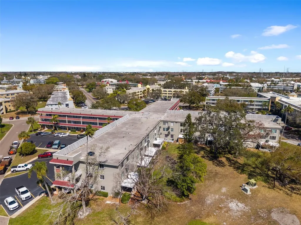2073 Denmark Street Clearwater FL 33763