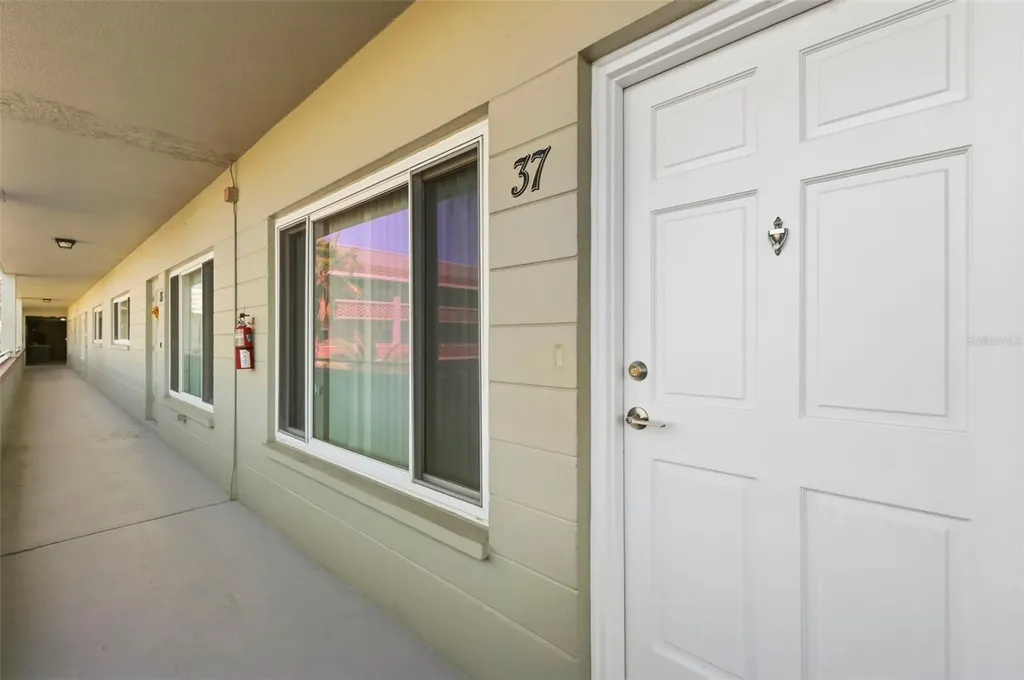 2073 Denmark Street Clearwater FL 33763