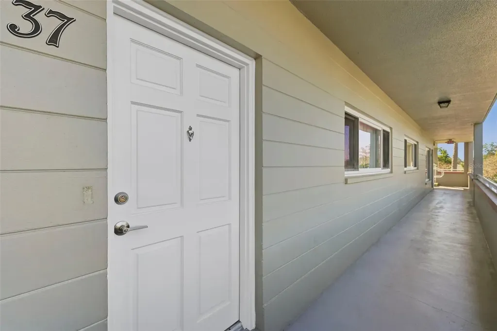 2073 Denmark Street Clearwater FL 33763