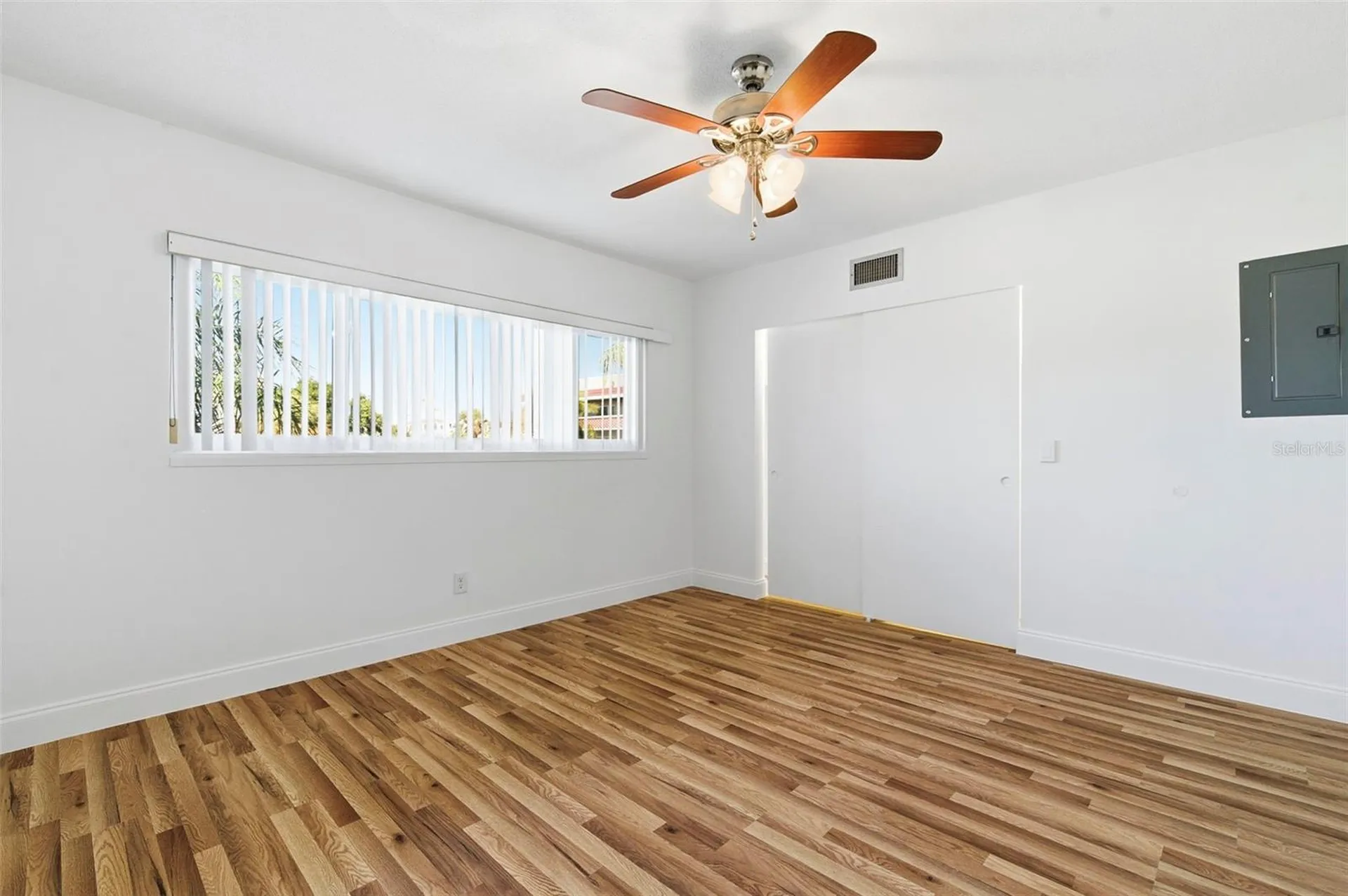2073 Denmark Street Clearwater FL 33763