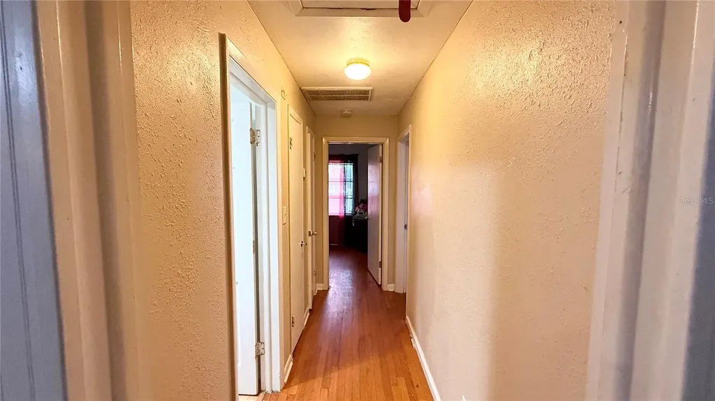 531 Arneson Avenue Auburndale FL 33823
