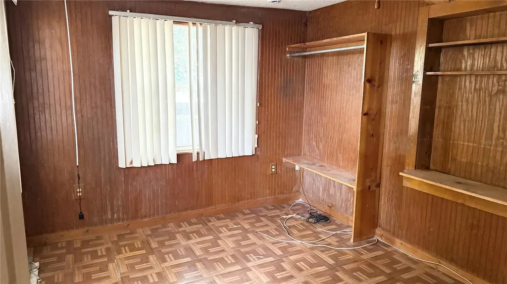 531 Arneson Avenue Auburndale FL 33823
