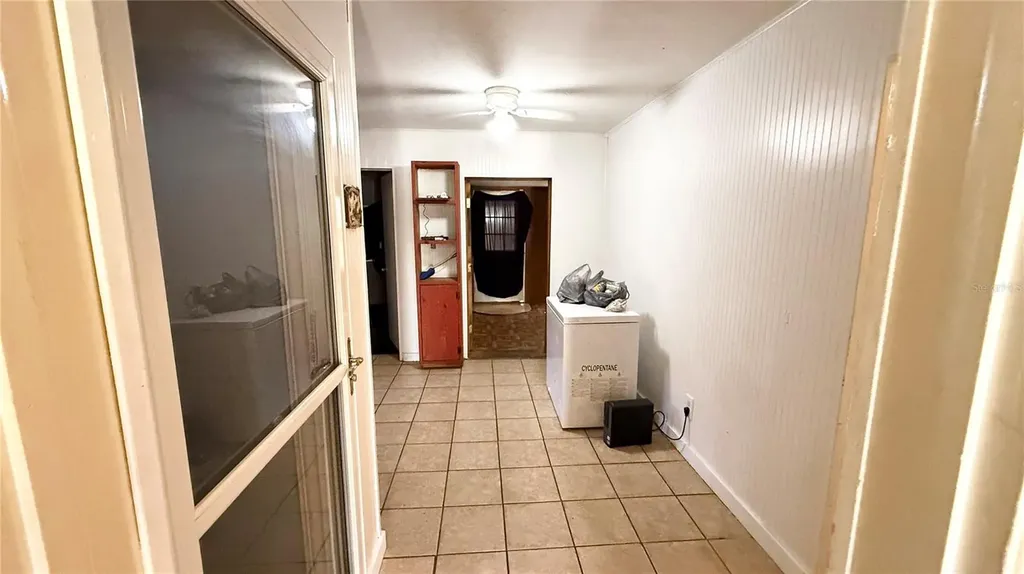 531 Arneson Avenue Auburndale FL 33823