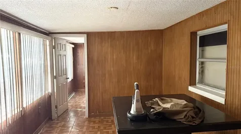 531 Arneson Avenue Auburndale FL 33823