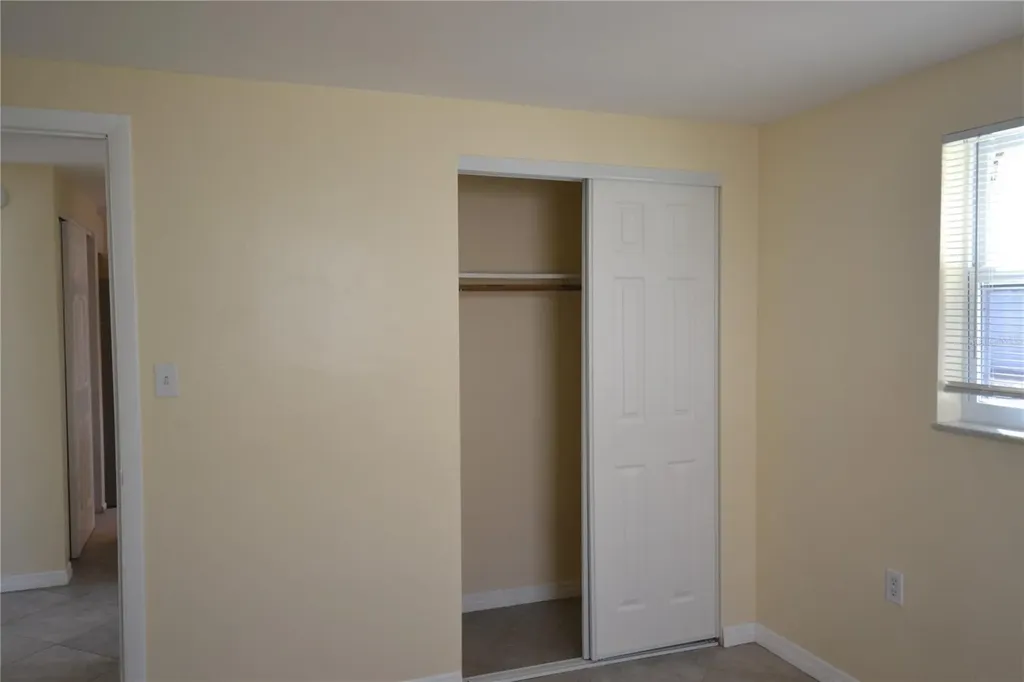 1351 Whitehall Lane Holiday FL 34691