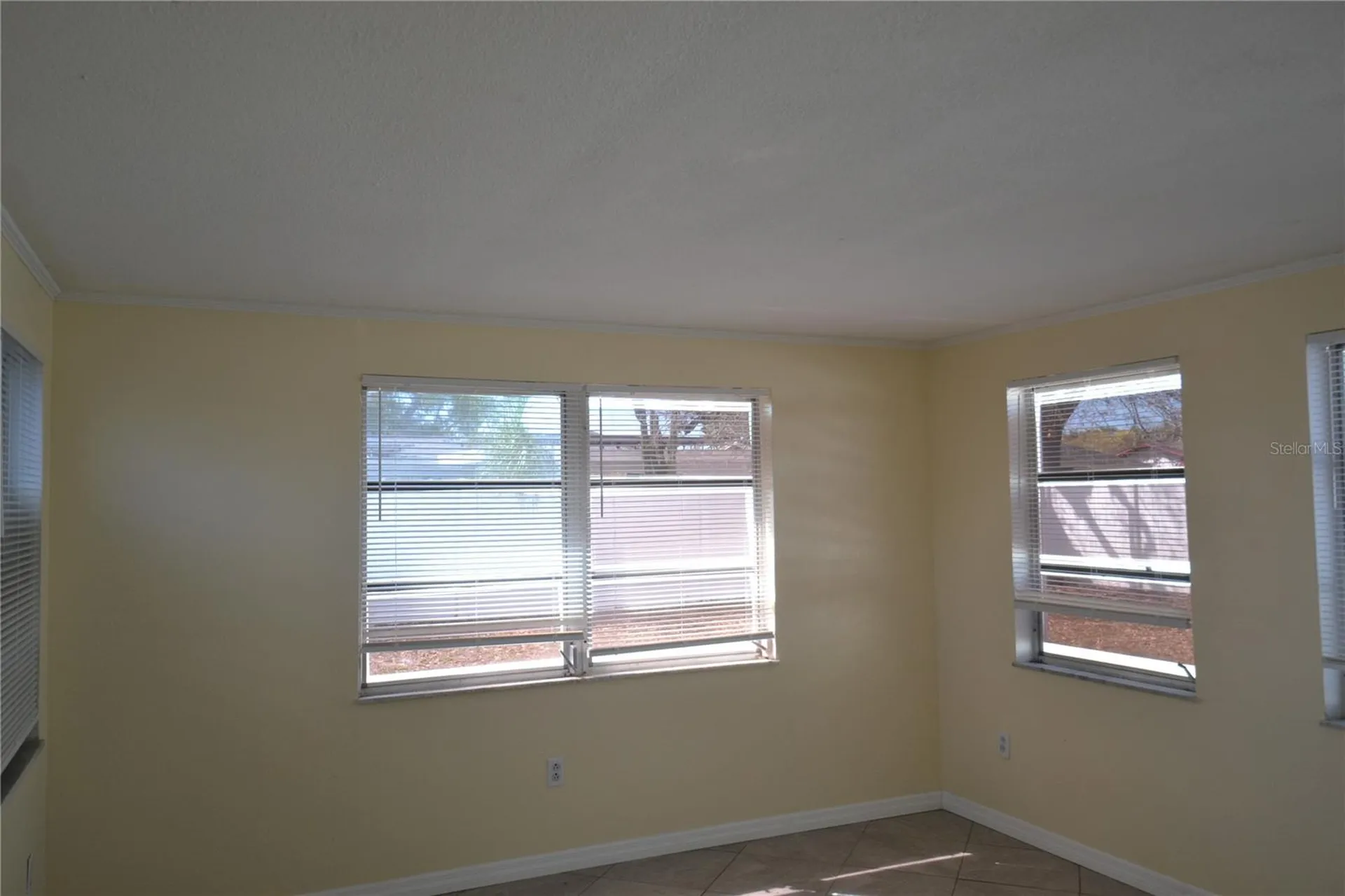 1351 Whitehall Lane Holiday FL 34691