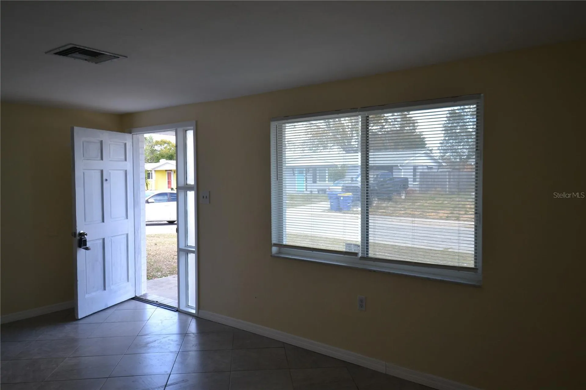 1351 Whitehall Lane Holiday FL 34691