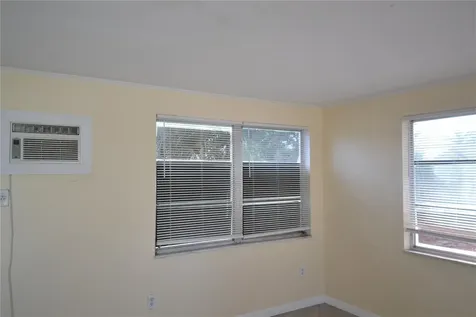 1351 Whitehall Lane Holiday FL 34691