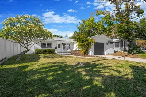 1867 Maryland Avenue NE St Petersburg FL 33703
