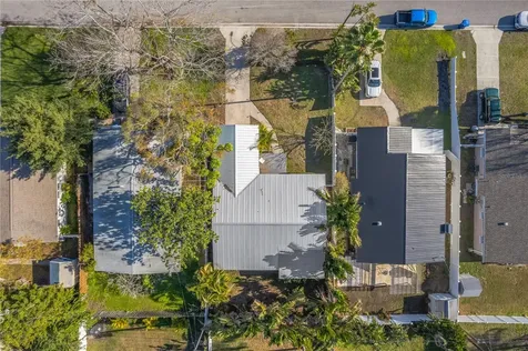 1867 Maryland Avenue NE St Petersburg FL 33703