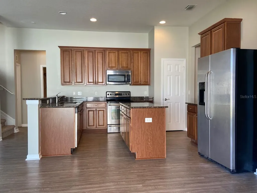 3711 Juneberry Drive Wesley Chapel FL 33543