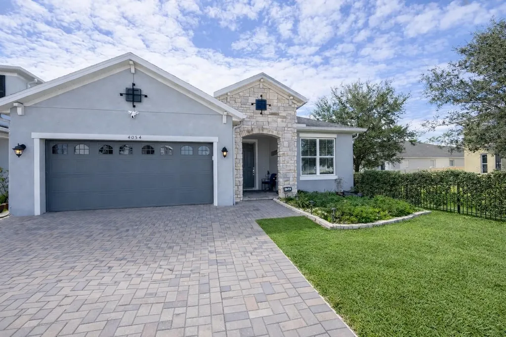 4054 Pindo Palm Lane Orlando FL 32824