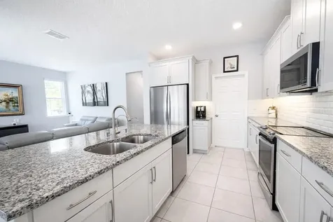 4054 Pindo Palm Lane Orlando FL 32824