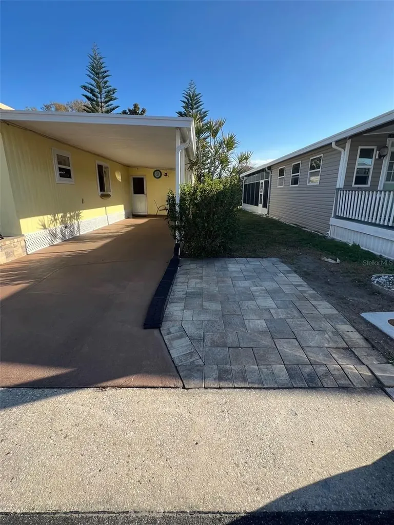 11300 124th Avenue Largo FL 33778