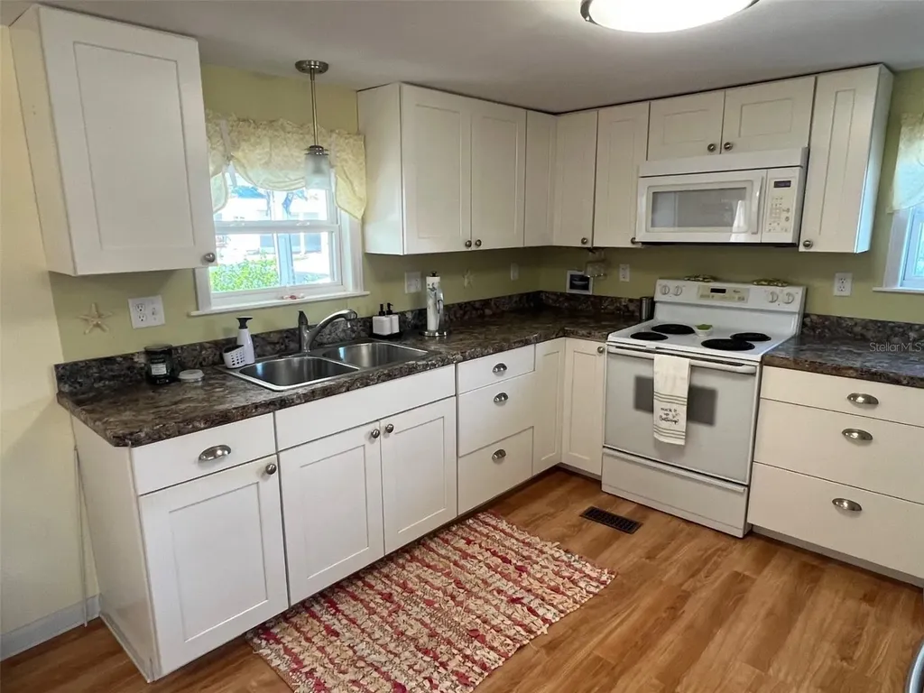 11300 124th Avenue Largo FL 33778