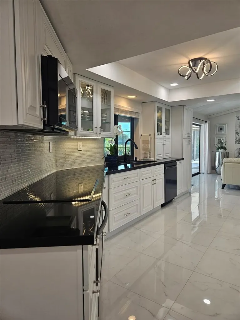 142 Torrey Pines Point Naples FL 34113