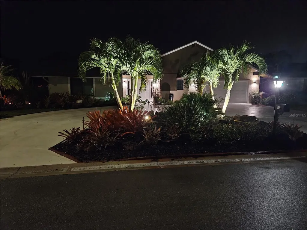 142 Torrey Pines Point Naples FL 34113