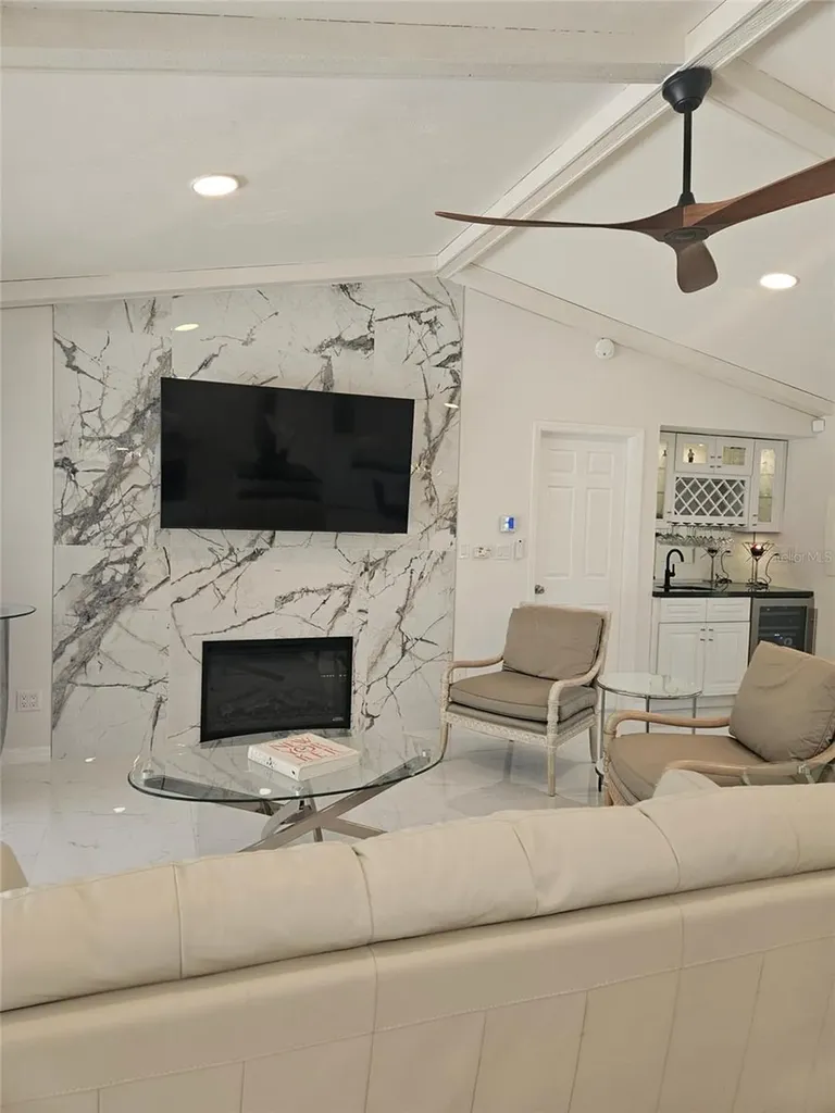 142 Torrey Pines Point Naples FL 34113