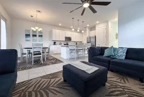 1513 Discovery Street Davenport FL 33896