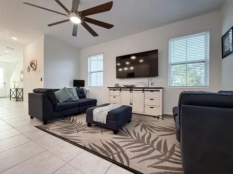 1513 Discovery Street Davenport FL 33896