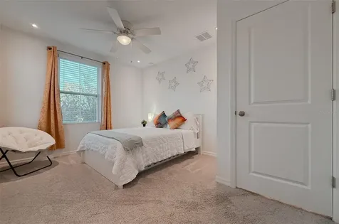 1513 Discovery Street Davenport FL 33896