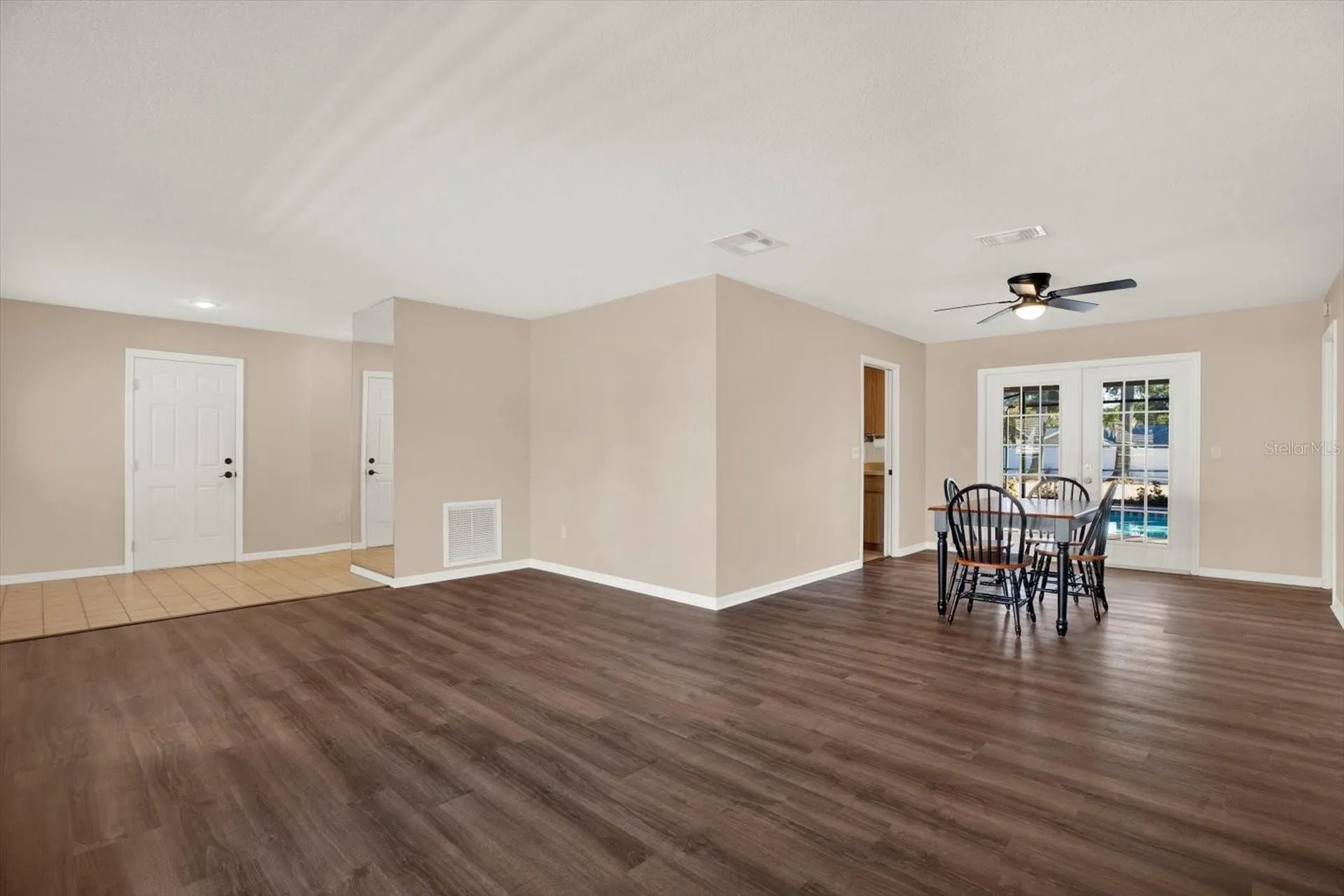 401 Running Horse Road Seffner FL 33584
