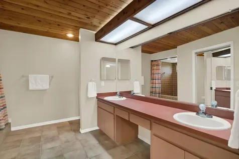 401 Running Horse Road Seffner FL 33584