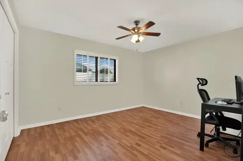 401 Running Horse Road Seffner FL 33584