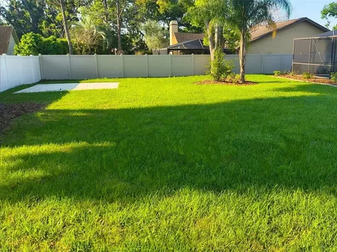 401 Running Horse Road Seffner FL 33584