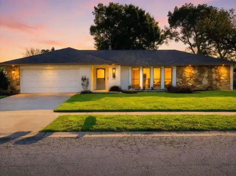401 Running Horse Road Seffner FL 33584