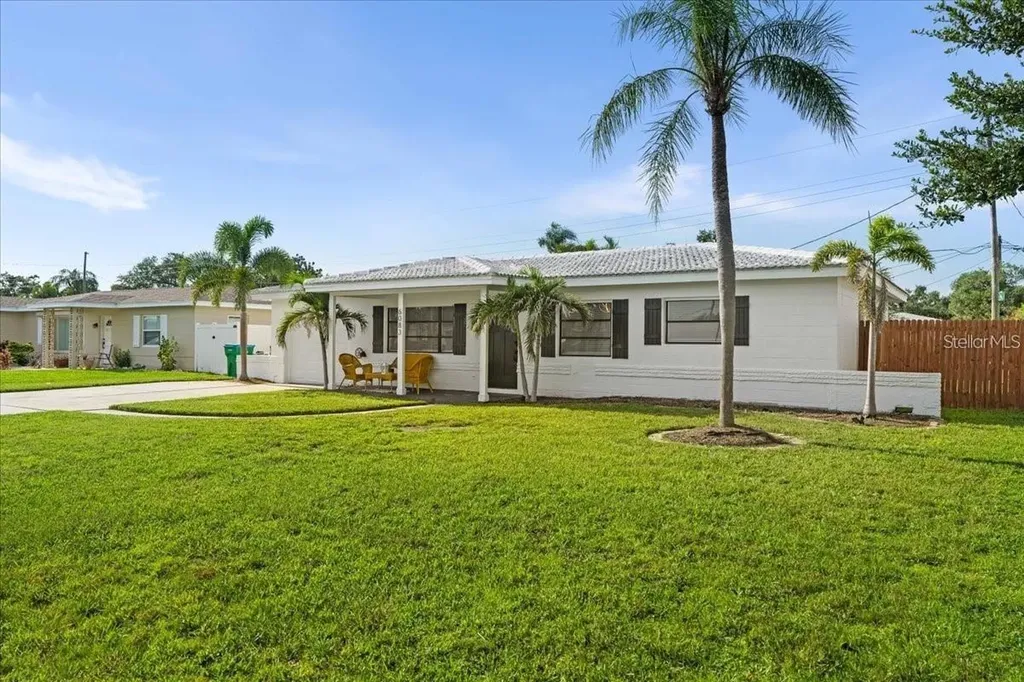6083 50th Avenue N Kenneth City FL 33709