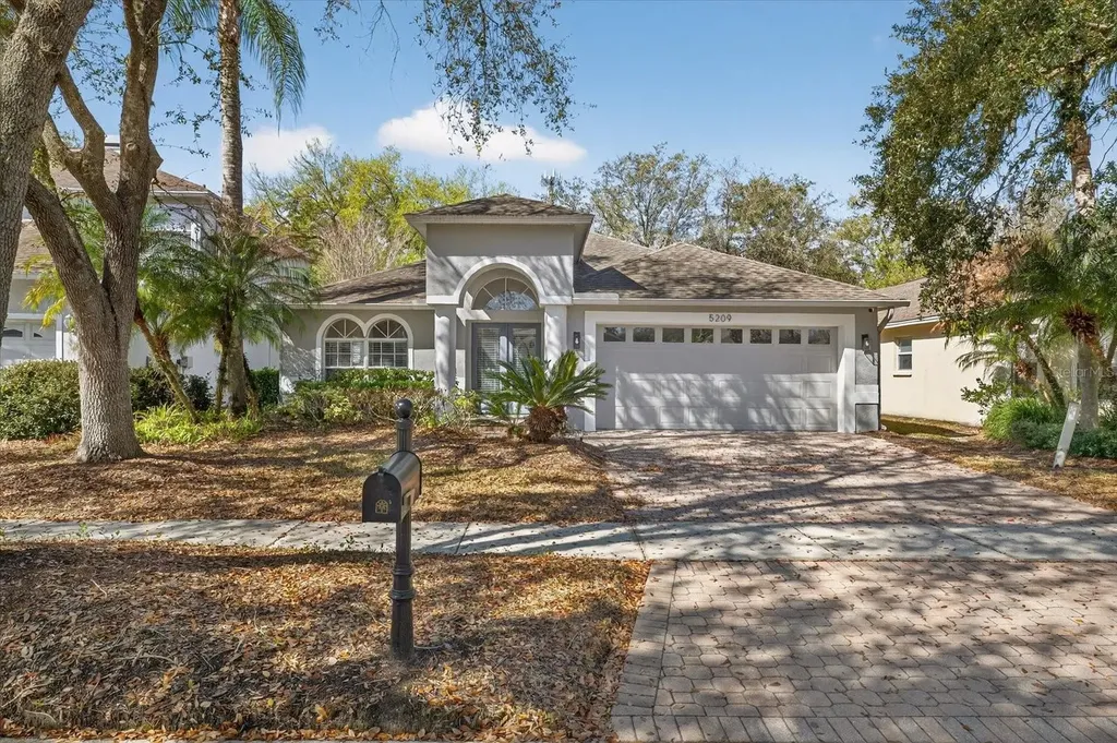 5209 Abbey Park Avenue Tampa FL 33647