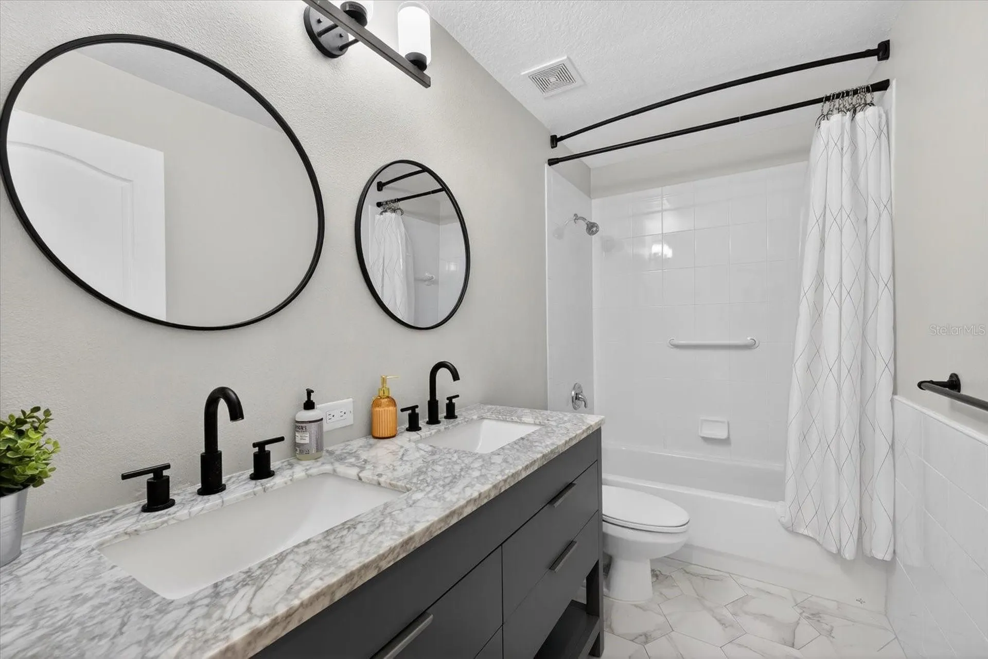 5209 Abbey Park Avenue Tampa FL 33647