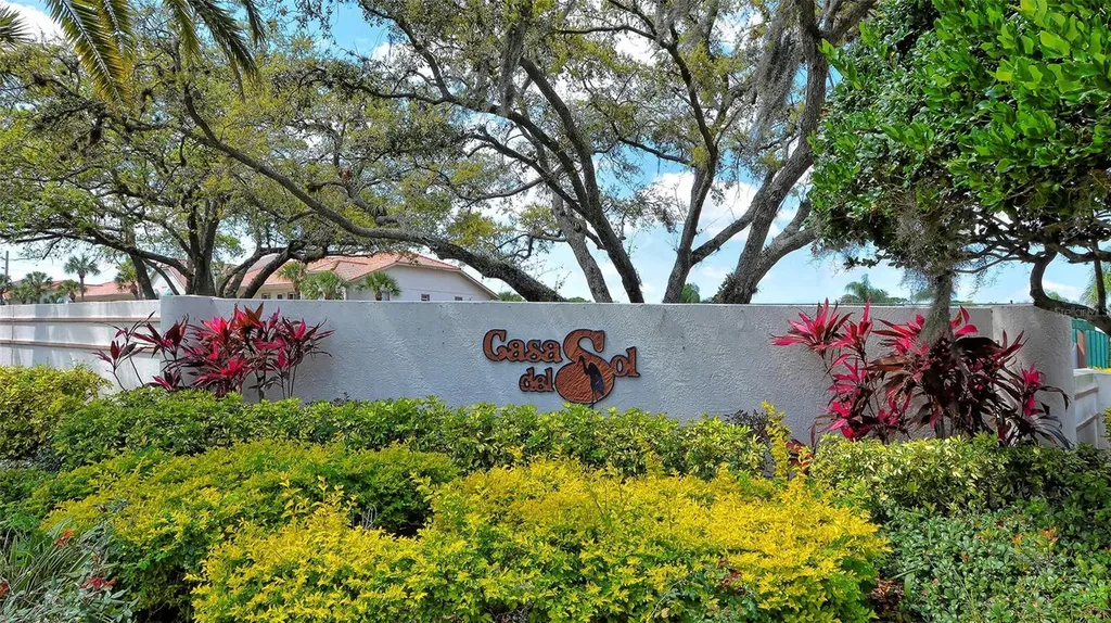4244 Madeira Court Sarasota FL 34233
