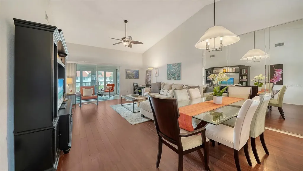 4244 Madeira Court Sarasota FL 34233