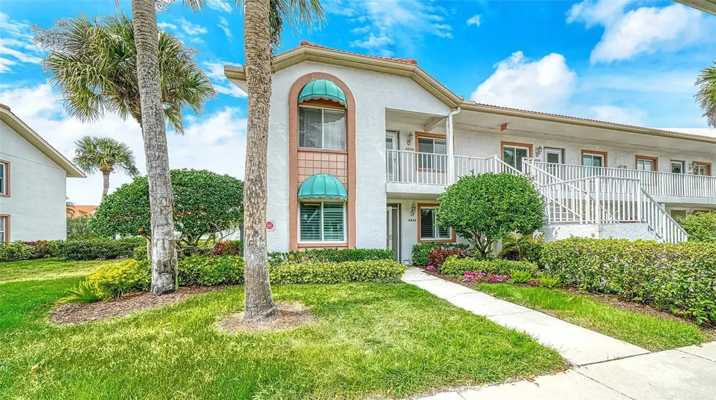 4244 Madeira Court Sarasota FL 34233
