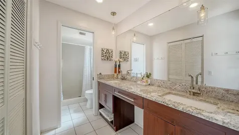 4244 Madeira Court Sarasota FL 34233