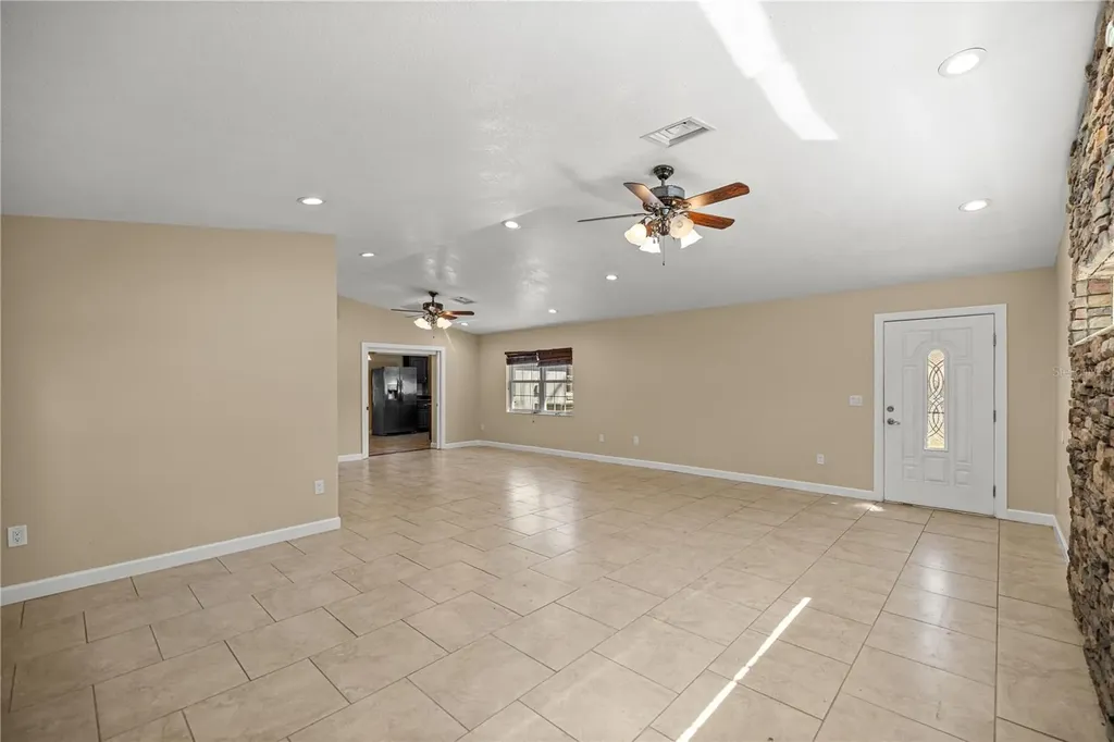 2400 NE 37th Street Ocala FL 34479