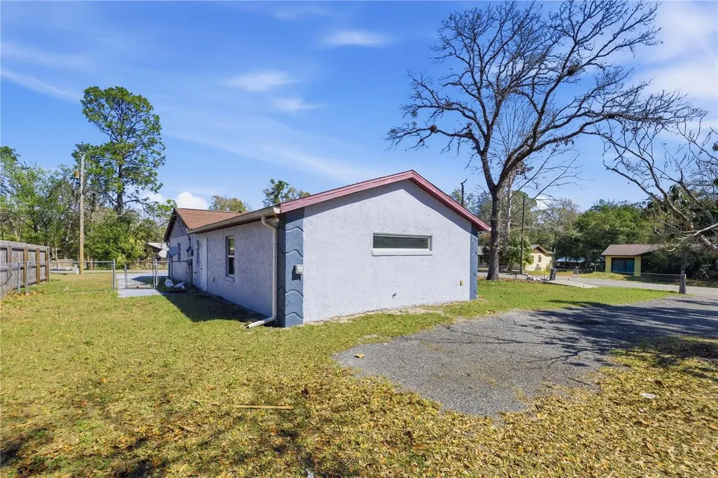2400 NE 37th Street Ocala FL 34479