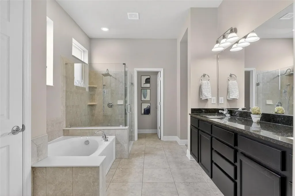 6909 Crestpoint Drive Apollo Beach FL 33572