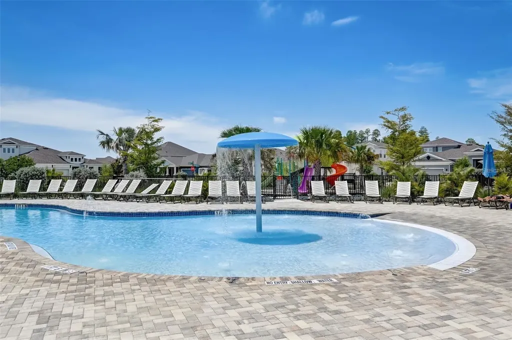 6909 Crestpoint Drive Apollo Beach FL 33572