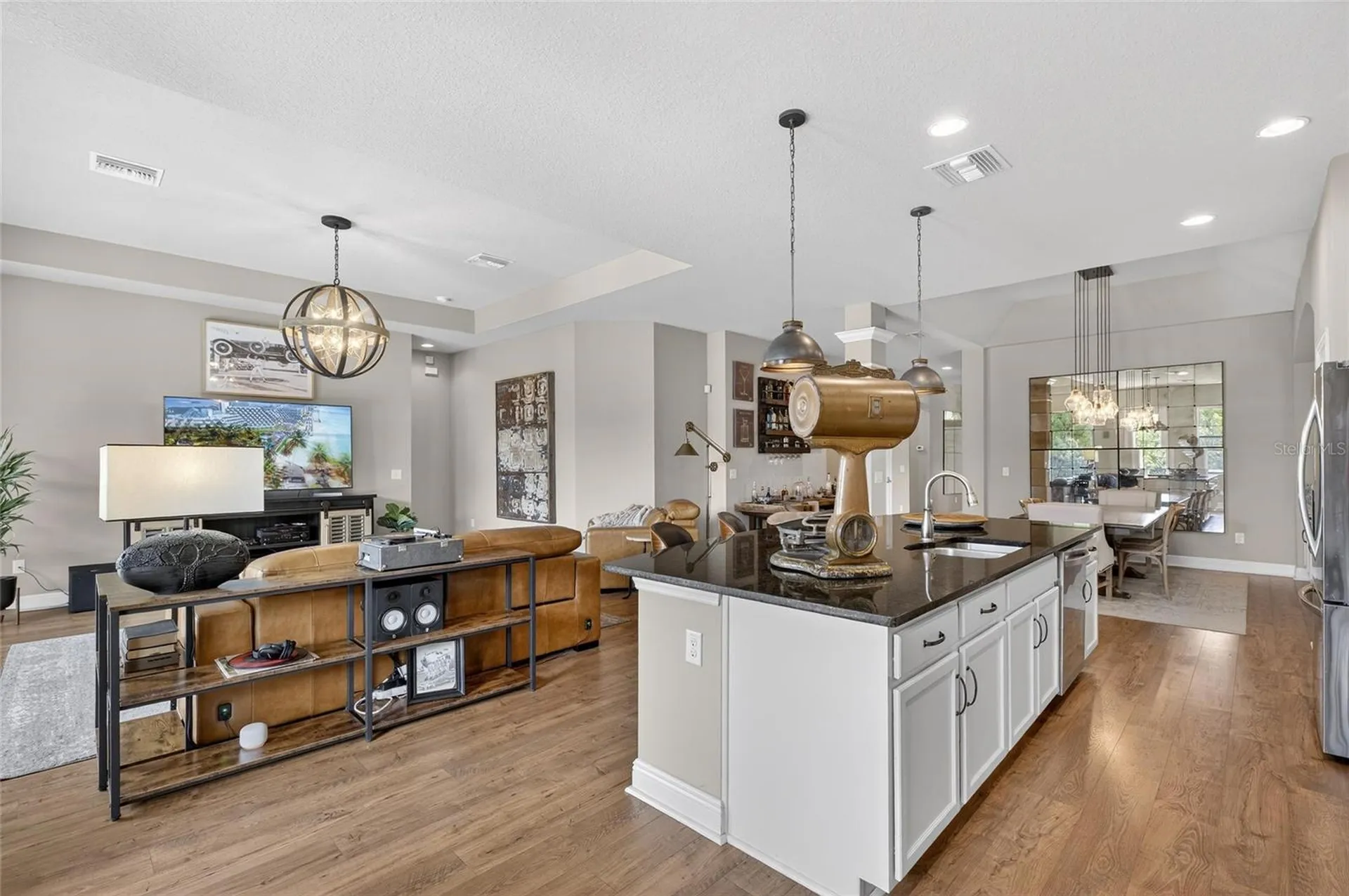 6909 Crestpoint Drive Apollo Beach FL 33572