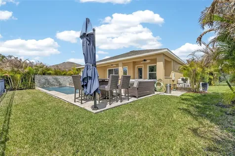 6909 Crestpoint Drive Apollo Beach FL 33572