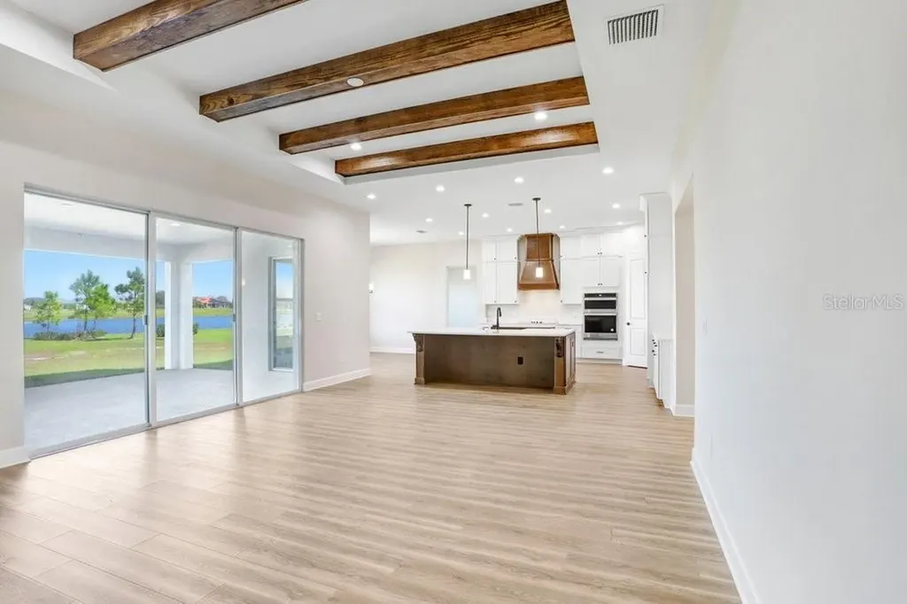 5211 Lake Venice Drive Wimauma FL 33598