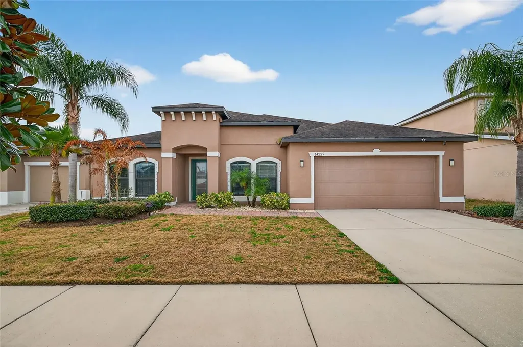 14227 Alistar Manor Drive Wimauma FL 33598