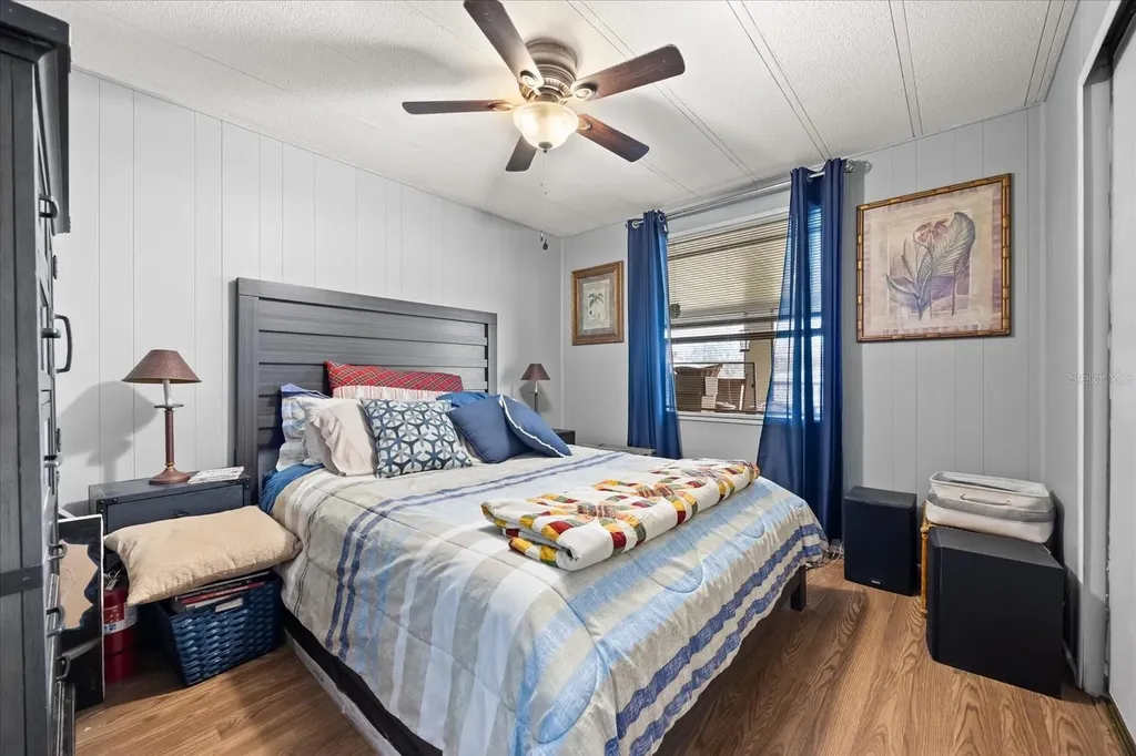 2129 Oak Grove Drive Zellwood FL 32798